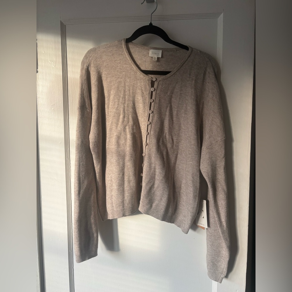 NWT Cyrus Cardigan